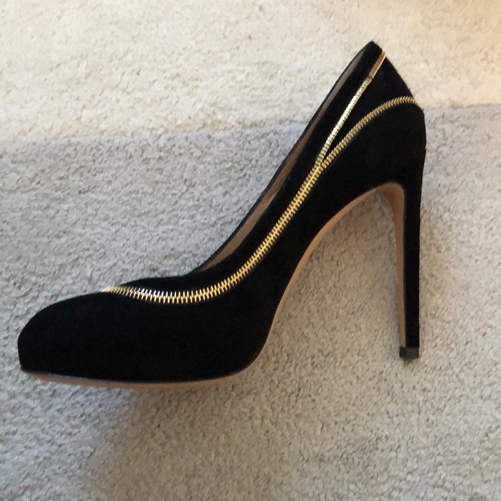 Salvatore Ferragamo heals